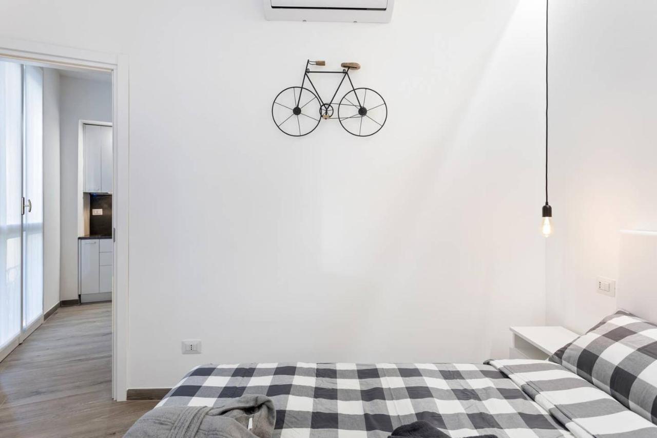 Modern And New Flat In Duomo Area Διαμέρισμα Μιλάνο Εξωτερικό φωτογραφία