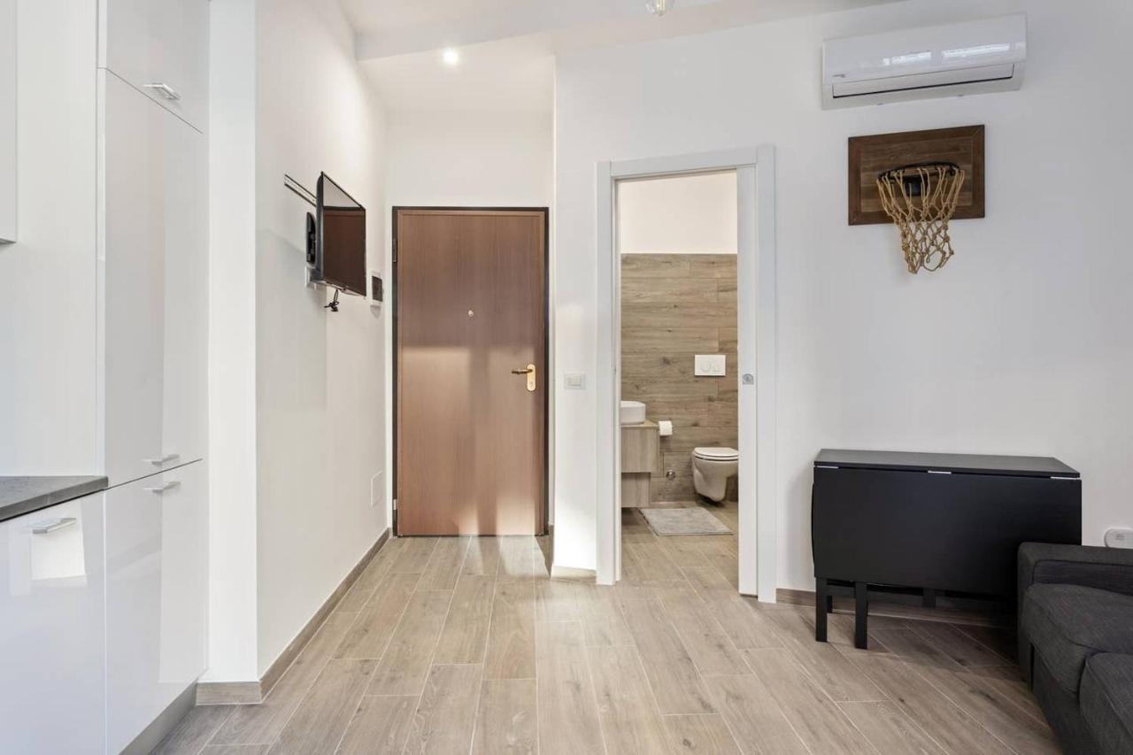 Modern And New Flat In Duomo Area Διαμέρισμα Μιλάνο Εξωτερικό φωτογραφία