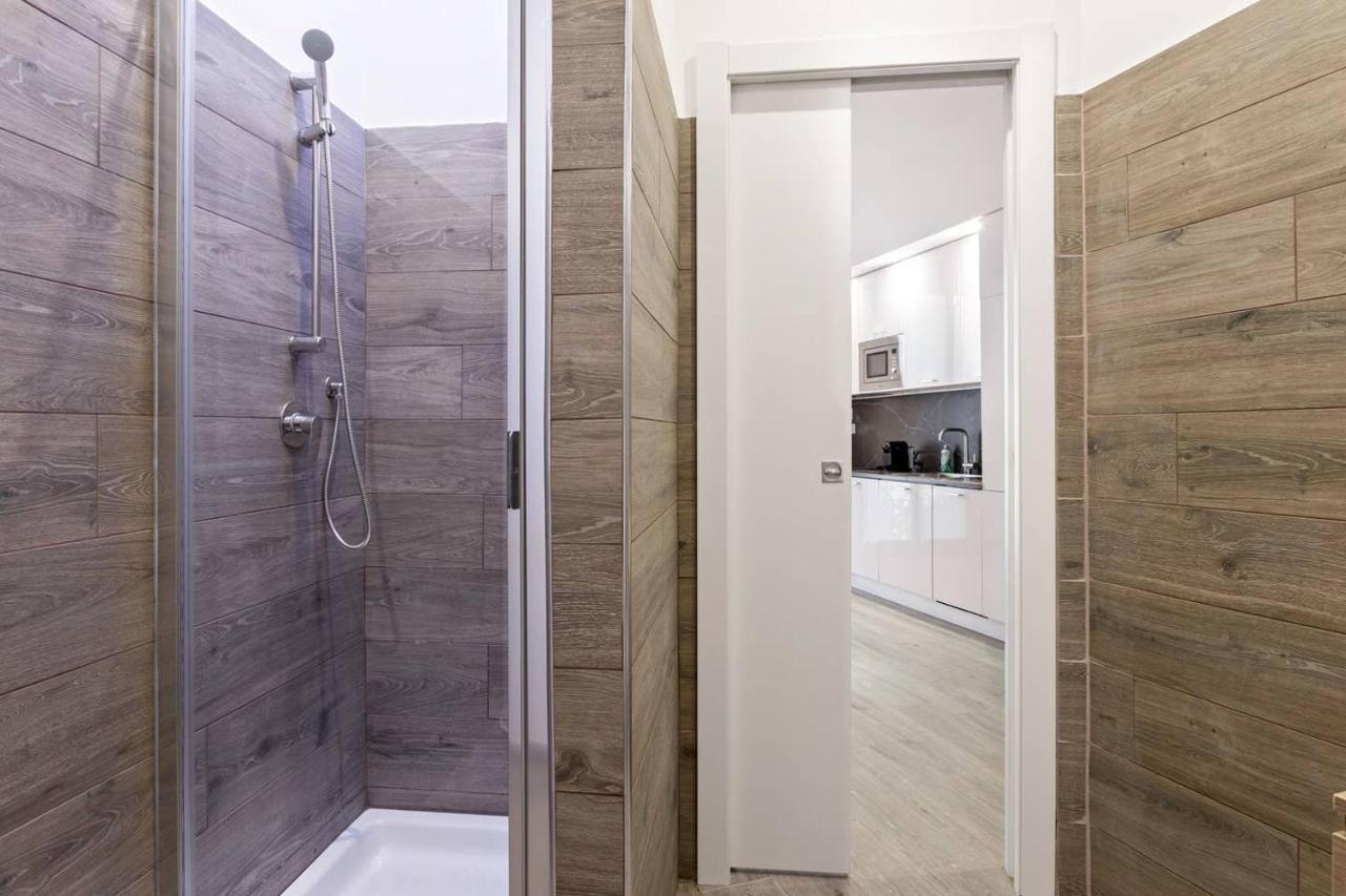 Modern And New Flat In Duomo Area Διαμέρισμα Μιλάνο Εξωτερικό φωτογραφία